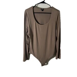 Express Tan Long Sleeve Fitted Bodysuit
